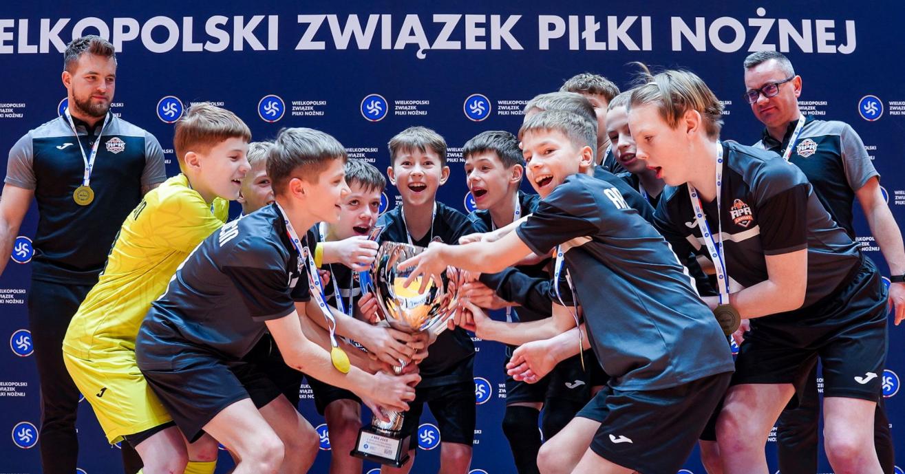APR Lampart Jarocin zwycięski w 5. edycji Futsalowego Pucharu Prezesa
