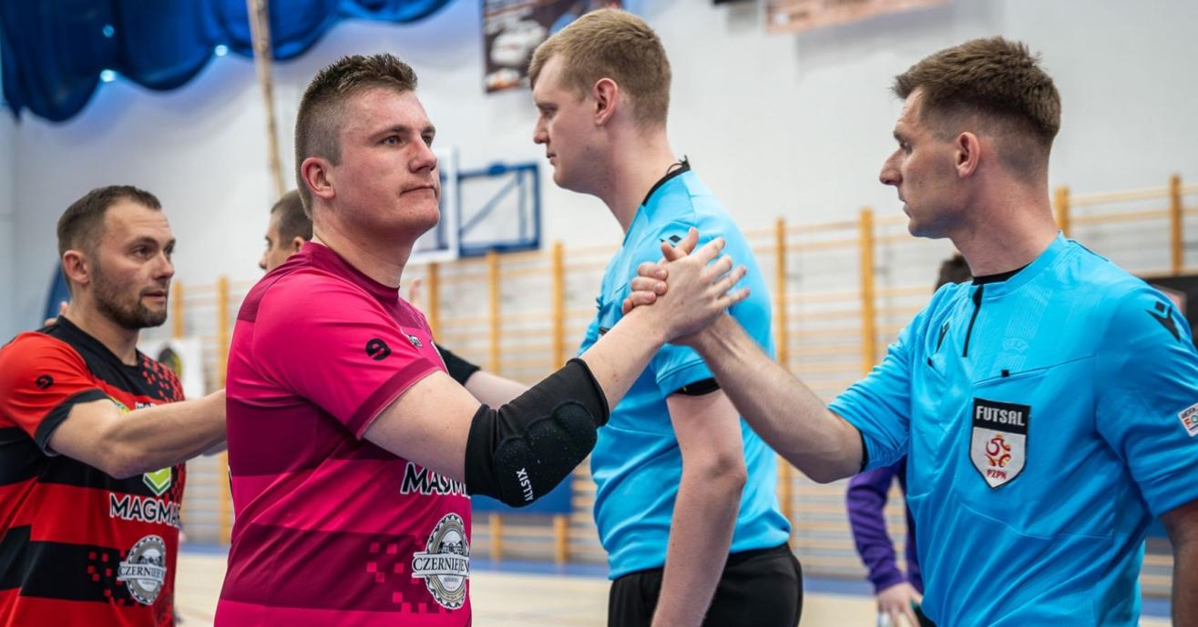 Kurs dla Sędziów Futsalu - termin egzaminów i szkolenie dla sędziów futsalu