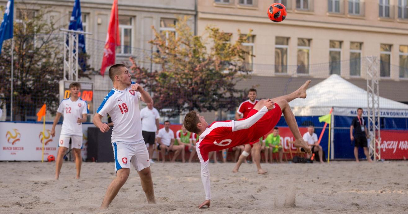 Ruszają zapisy na pierwsze Mistrzostwa Wielkopolski w Beach Soccerze!