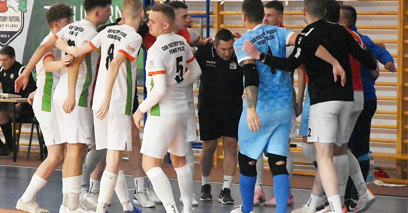 "Skłamałbym, gdybym powiedział, że spodziewaliśmy się tego wyniku" - Jakub Skwarek