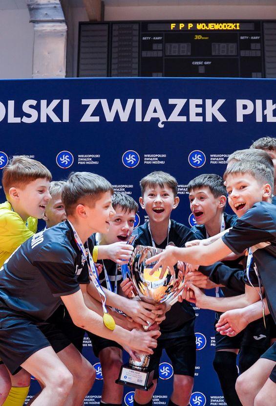 APR Lampart Jarocin najlepszy w 5. edycji Futsalowego Pucharu Prezesa.