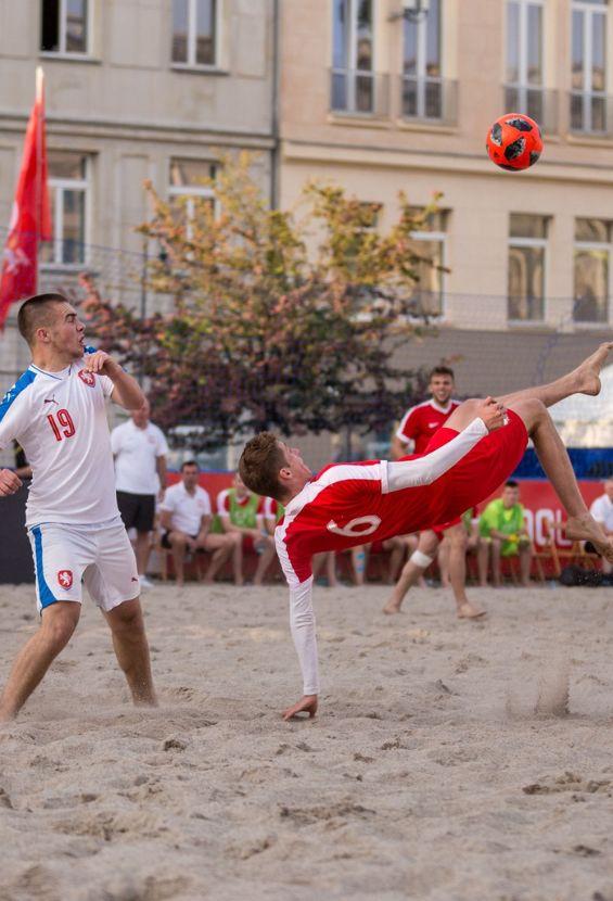 Wystartowały zapisy na pierwsze Mistrzostwa Wielkopolski w Beach Soccerze!
